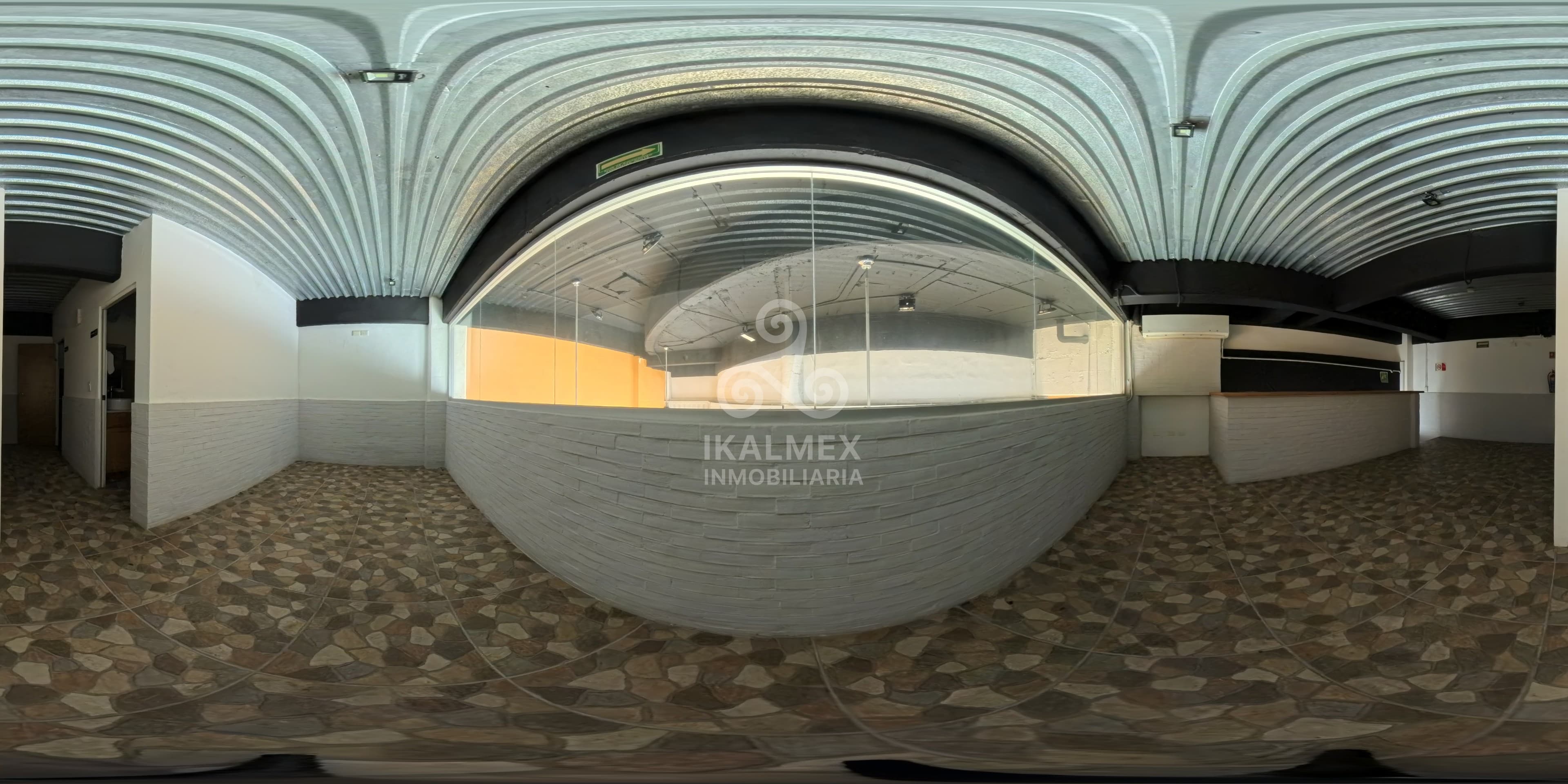 Local 16 (mezzanine)